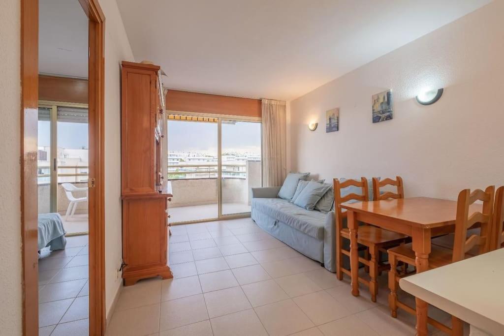 Apartamento en centro de Salou con 3 piscinas. Exterior foto