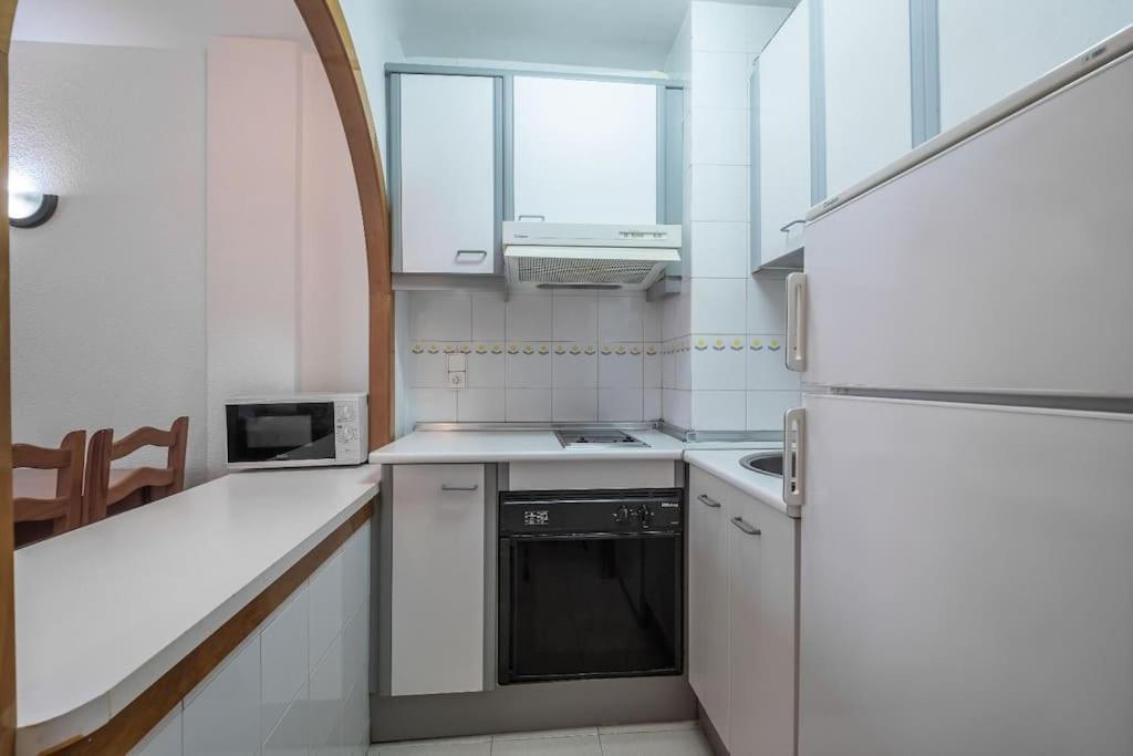 Apartamento en centro de Salou con 3 piscinas. Exterior foto